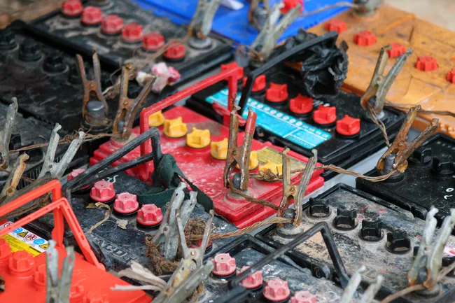 Can You Be Electrocuted by a 12 Volt Car Battery?